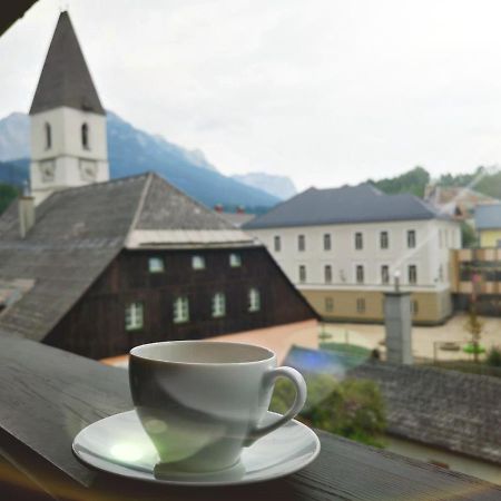 Appartement Mit Doppelbett Oder 2 Einzelbetten Bad Aussee Exterior photo